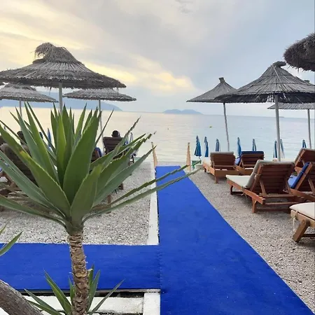 Jonufra Hotel 4*