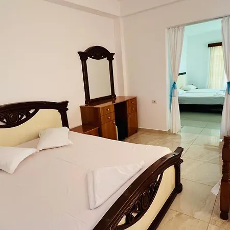 Jonufra Hotel 4*